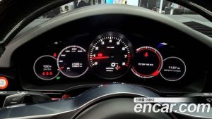 Porsche Cayenne 3.0 2021 года из Южной Кореи