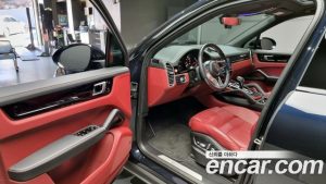 Porsche Cayenne 3.0 2021 года из Южной Кореи