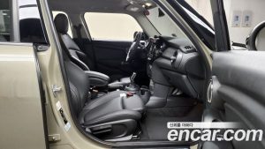 Mini Cooper 5Door DEFAULT 2020 года из Южной Кореи