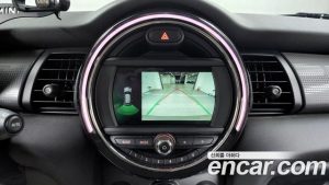 Mini Cooper 5Door DEFAULT 2020 года из Южной Кореи