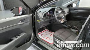Hyundai AVANTE 1.6 2020 года из Южной Кореи