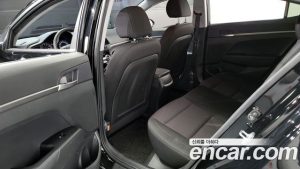 Hyundai AVANTE 1.6 2020 года из Южной Кореи