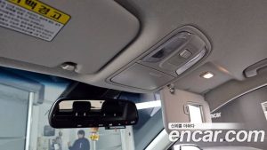 Kia Niro 1.6 HEV 2020 года из Южной Кореи