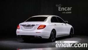 Mercedes-Benz E-Class E250 Avantgarde 2020 года из Южной Кореи