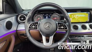Mercedes-Benz E-Class E250 Avantgarde 2020 года из Южной Кореи