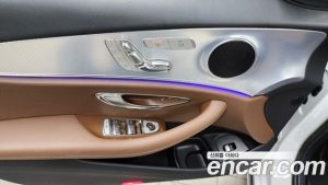 Mercedes-Benz E-Class E250 Avantgarde 2020 года из Южной Кореи