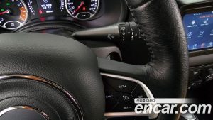 Jeep Renegade 2.4 Longitude 2021 года из Южной Кореи