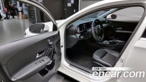 Mercedes-Benz A-Class A250 4MATIC SEDAN 2020 года из Южной Кореи