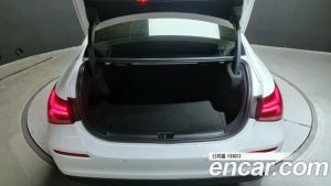 Mercedes-Benz A-Class A250 4MATIC SEDAN 2020 года из Южной Кореи
