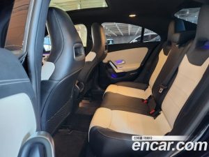 Mercedes-Benz CLA-Class CLA250 4MATIC 2020 года из Южной Кореи