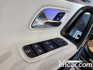 Mercedes-Benz CLA-Class CLA250 4MATIC 2020 года из Южной Кореи