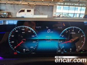 Mercedes-Benz CLA-Class CLA250 4MATIC 2020 года из Южной Кореи