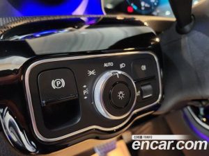 Mercedes-Benz CLA-Class CLA250 4MATIC 2020 года из Южной Кореи