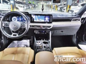 Kia K5 2.0 2020 года из Южной Кореи