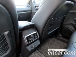 Renault-KoreaSamsung QM6 2.0 GDe LE 2WD 2024 года из Южной Кореи