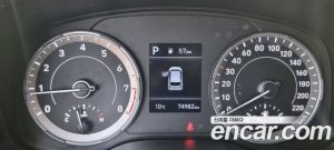 Hyundai Venue 1.6 Flux 2020 года из Южной Кореи