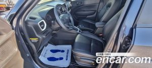 Hyundai Venue 1.6 Flux 2020 года из Южной Кореи
