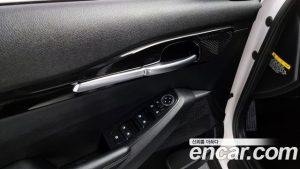 Kia Seltos Бензин 1.6 Turbo 2WD 2020 года из Южной Кореи