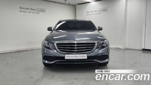 Mercedes-Benz E-Class E220d 4MATIC Exclusive 2020 года из Южной Кореи