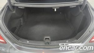 Mercedes-Benz E-Class E220d 4MATIC Exclusive 2020 года из Южной Кореи