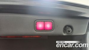 Mercedes-Benz E-Class E220d 4MATIC Exclusive 2020 года из Южной Кореи