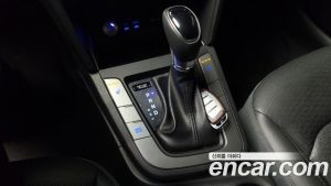 Hyundai AVANTE 1.6 2020 года из Южной Кореи
