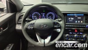 Hyundai AVANTE 1.6 2020 года из Южной Кореи