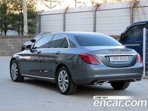 Mercedes-Benz C-Class C200 Avantgarde 2020 года из Южной Кореи