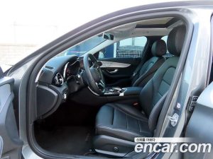 Mercedes-Benz C-Class C200 Avantgarde 2020 года из Южной Кореи