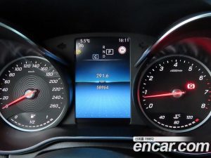 Mercedes-Benz C-Class C200 Avantgarde 2020 года из Южной Кореи