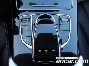 Mercedes-Benz C-Class C200 Avantgarde 2020 года из Южной Кореи