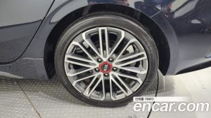 Kia K3 5Door GT Plus 2020 года из Южной Кореи