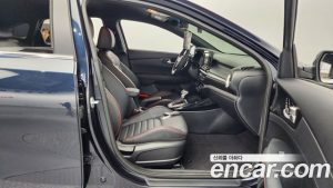 Kia K3 5Door GT Plus 2020 года из Южной Кореи
