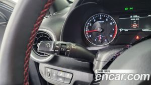 Kia K3 5Door GT Plus 2020 года из Южной Кореи