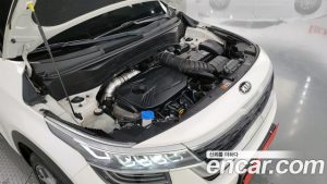Kia Seltos Бензин 1.6 Turbo 4WD 2020 года из Южной Кореи