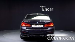 BMW 5-Series 520d M Sport Plus 2020 года из Южной Кореи