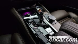 BMW 5-Series 520d M Sport Plus 2020 года из Южной Кореи