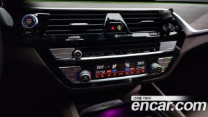 BMW 5-Series 520d M Sport Plus 2020 года из Южной Кореи