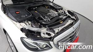 Mercedes-Benz E-Class E300 4MATIC Exclusive 2020 года из Южной Кореи