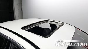 Mercedes-Benz E-Class E300 4MATIC Exclusive 2020 года из Южной Кореи