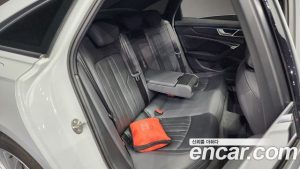 Audi A6 45 TFSI Premium 2020 года из Южной Кореи