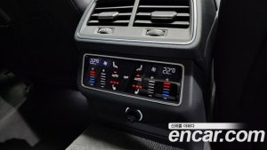 Audi A6 45 TFSI Premium 2020 года из Южной Кореи