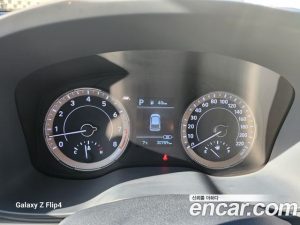 Hyundai Venue 1.6 Flux 2020 года из Южной Кореи