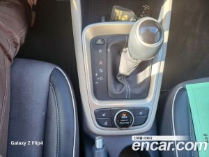 Hyundai Venue 1.6 Flux 2020 года из Южной Кореи