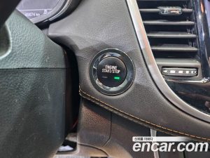 ChevroletGMDaewoo Trax 1.4 LT 2020 года из Южной Кореи