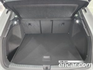 Audi Q4 e-TRON 40 2023 года из Южной Кореи