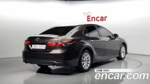 Toyota Camry 2.5 LE HYBRID 2022 года из Южной Кореи