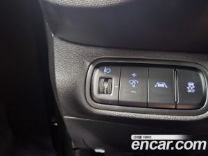 Hyundai Venue 1.6 Modern 2020 года из Южной Кореи