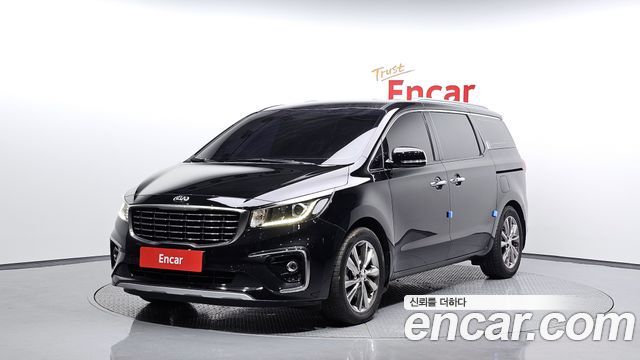 Kia Carnival 9-Seater Prestige 2020 года из Кореи