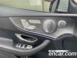 Mercedes-Benz E-Class E450 4MATIC Coupe 2021 года из Южной Кореи